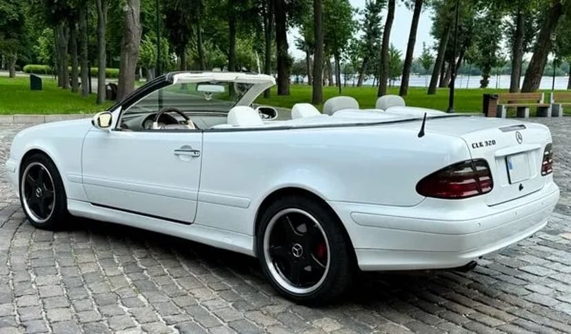 113 Кабріолет Mercedes W208 clk білий на весілля Київ