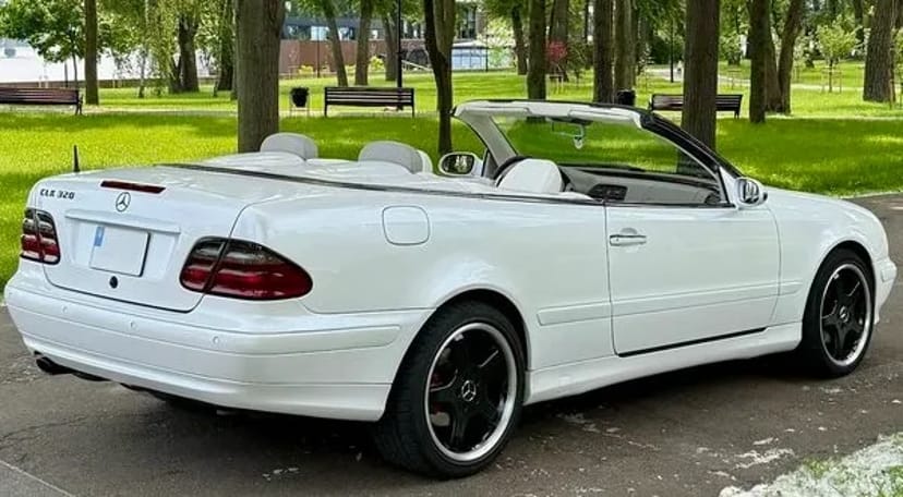 113 Кабріолет Mercedes W208 clk білий на весілля Київ