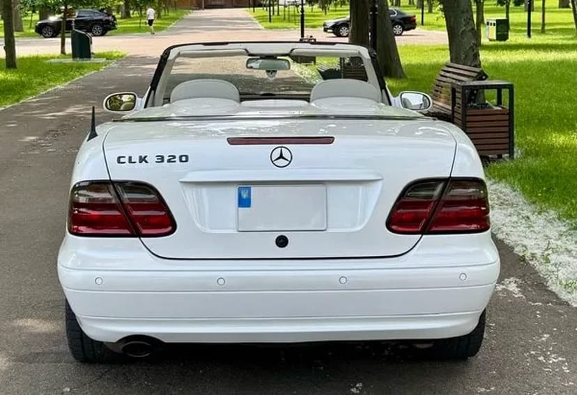113 Кабріолет Mercedes W208 clk білий на весілля Київ