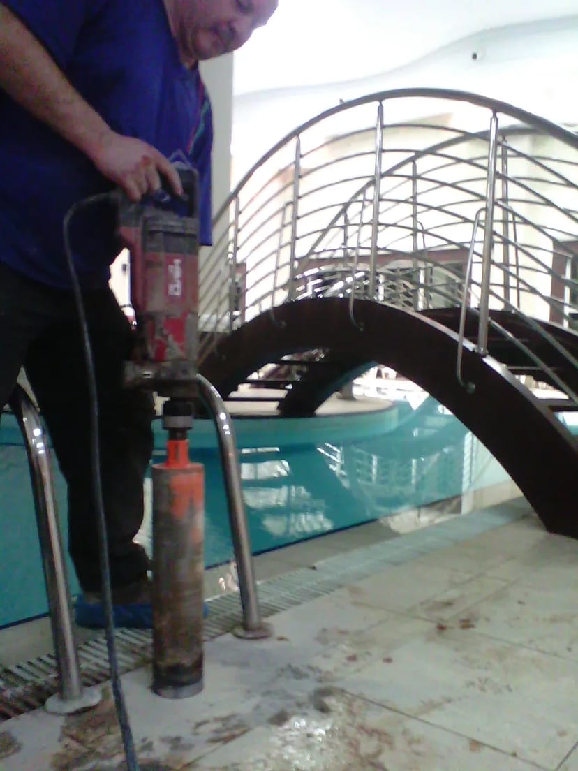 Анкерування обладнання, механізмів та будівельних конструкцій