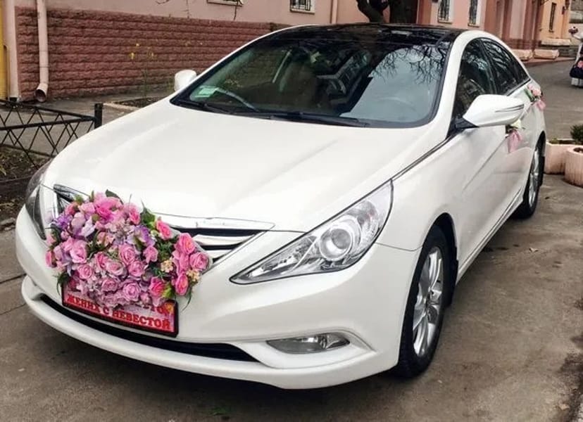 165 Hyundai Sonata біла авто на весілля