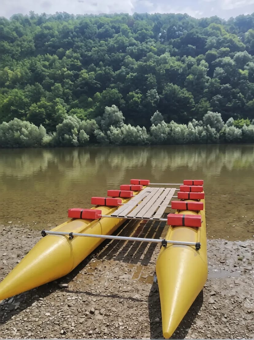 Катамаран 10-місний— Флагман вашого відпочинку на воді!