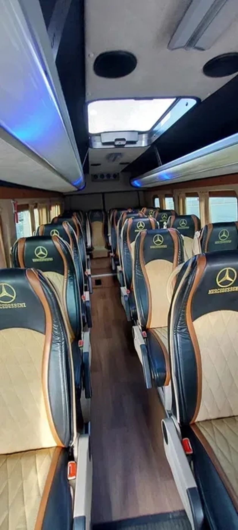 Пасажирські перевезення. Автобус в користування (7-29 місць)