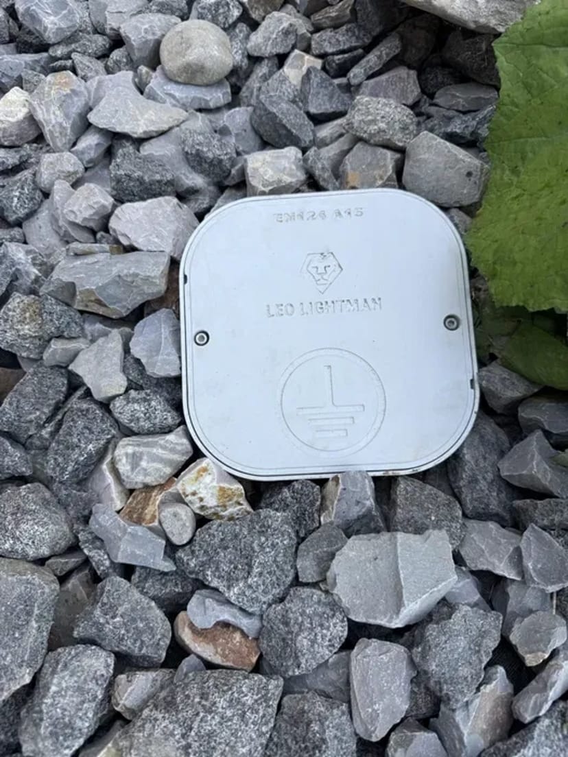 Монтаж контура заземлення із замірами опору професійним прибором SONEL MRU 120.