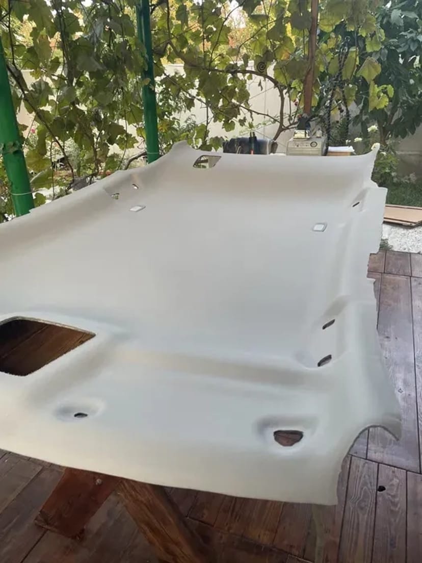 Перетяжка потолка автомобіля — відновлення та оновлення салону