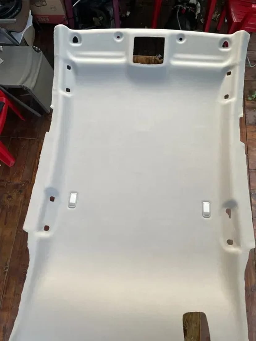 Перетяжка потолка автомобіля — відновлення та оновлення салону