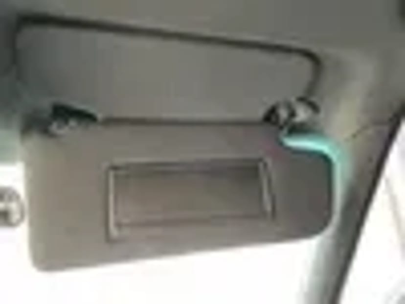 Перетяжка потолка автомобіля — відновлення та оновлення салону