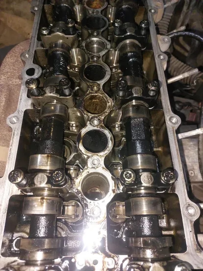 Моторист - ремонт двигунів , гідрокомпенсаторів