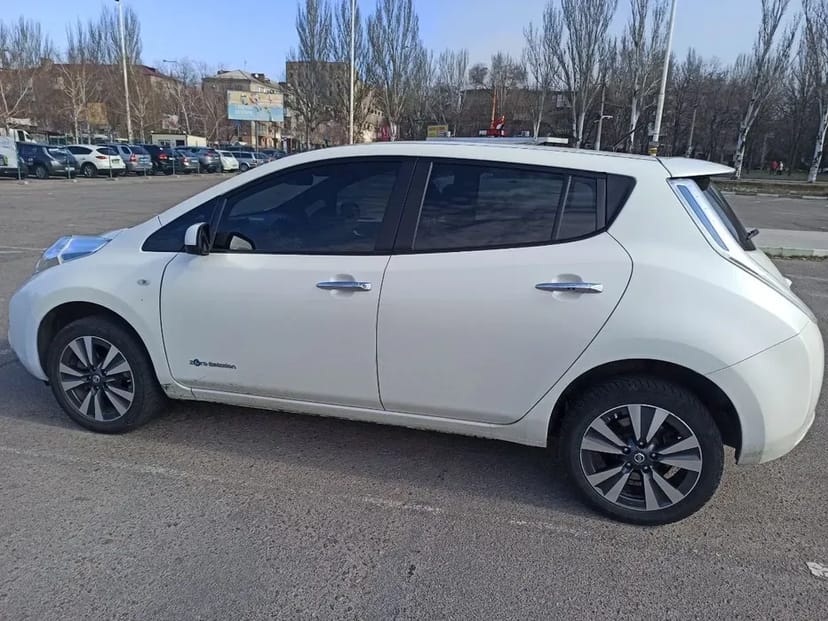 Nissan leaf на вигідних умовах - від 3800₴ тиждень
