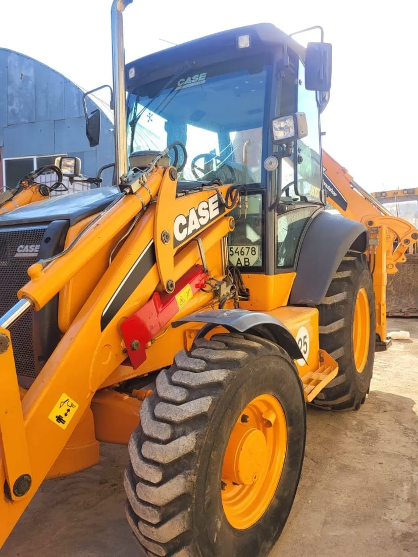 CASE 580 ST Екскаватор-навантажувач