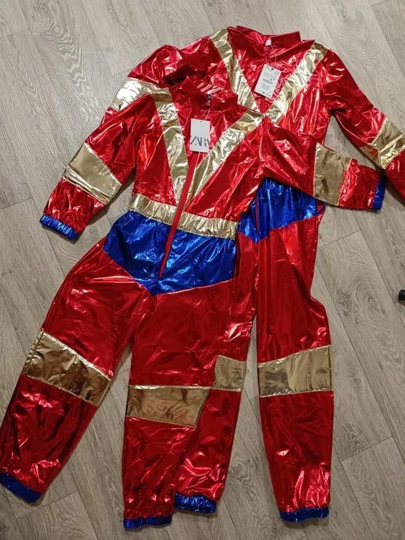 Костюм супергероя супермен Zara з плащем