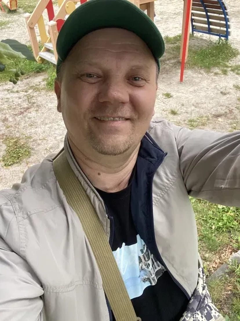 Розчищення ділянки демонтаж валка обрізка дерев корчування екскаватор