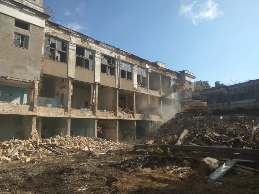 Демонтаж промислових будівель та споруд