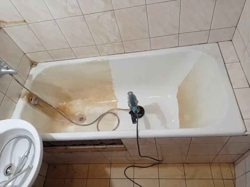 Професійна реставрація ванн з гарантією (Майстер)Ремонт тріщин сколів