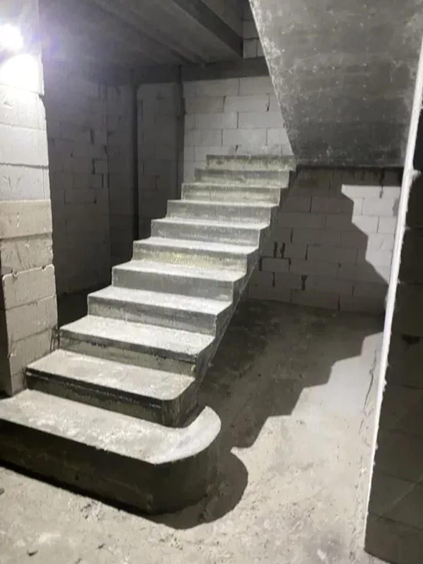 Найкращі бетонні сходи для Вас