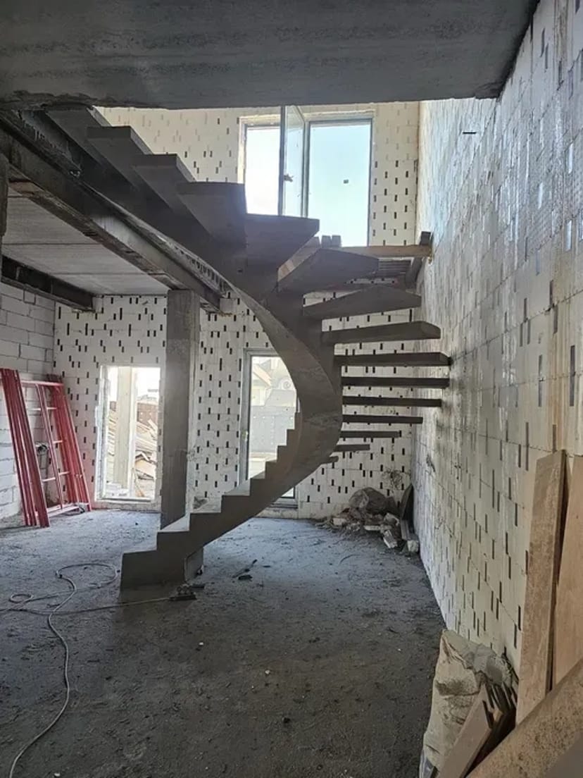 Найкращі бетонні сходи для Вас