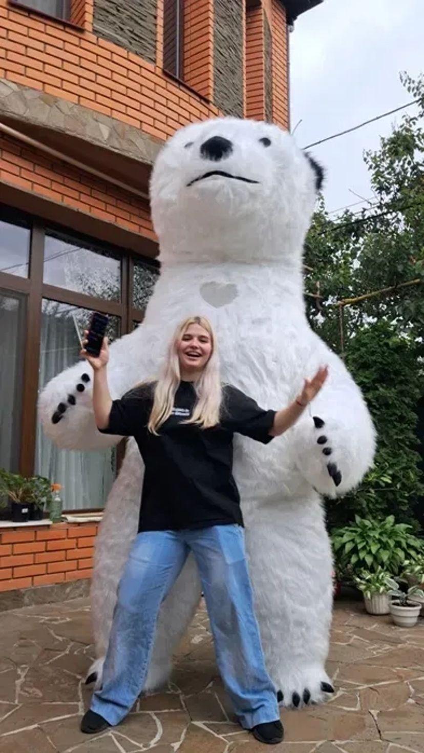 Ведмедик , Панда аніматор, замовити білий ведмедик на день народження