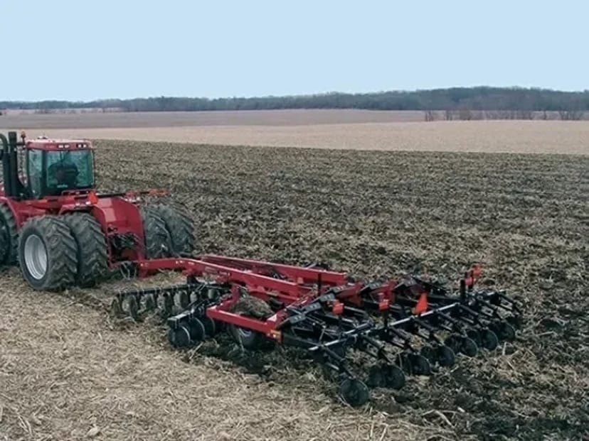 Глибокорозпушувач CASE IH 730 C. Потужна обробка