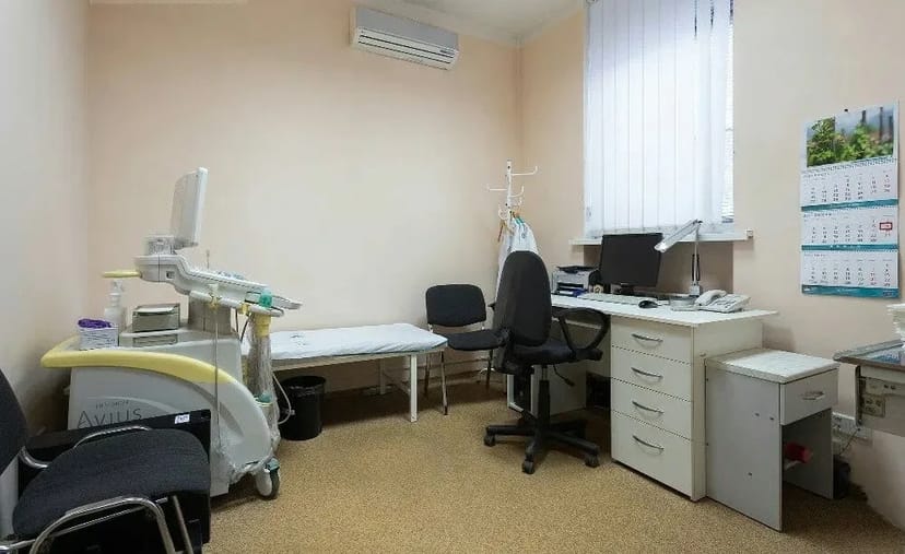 Фасадне приміщення 291 м2 в Солом'янському районі Києва