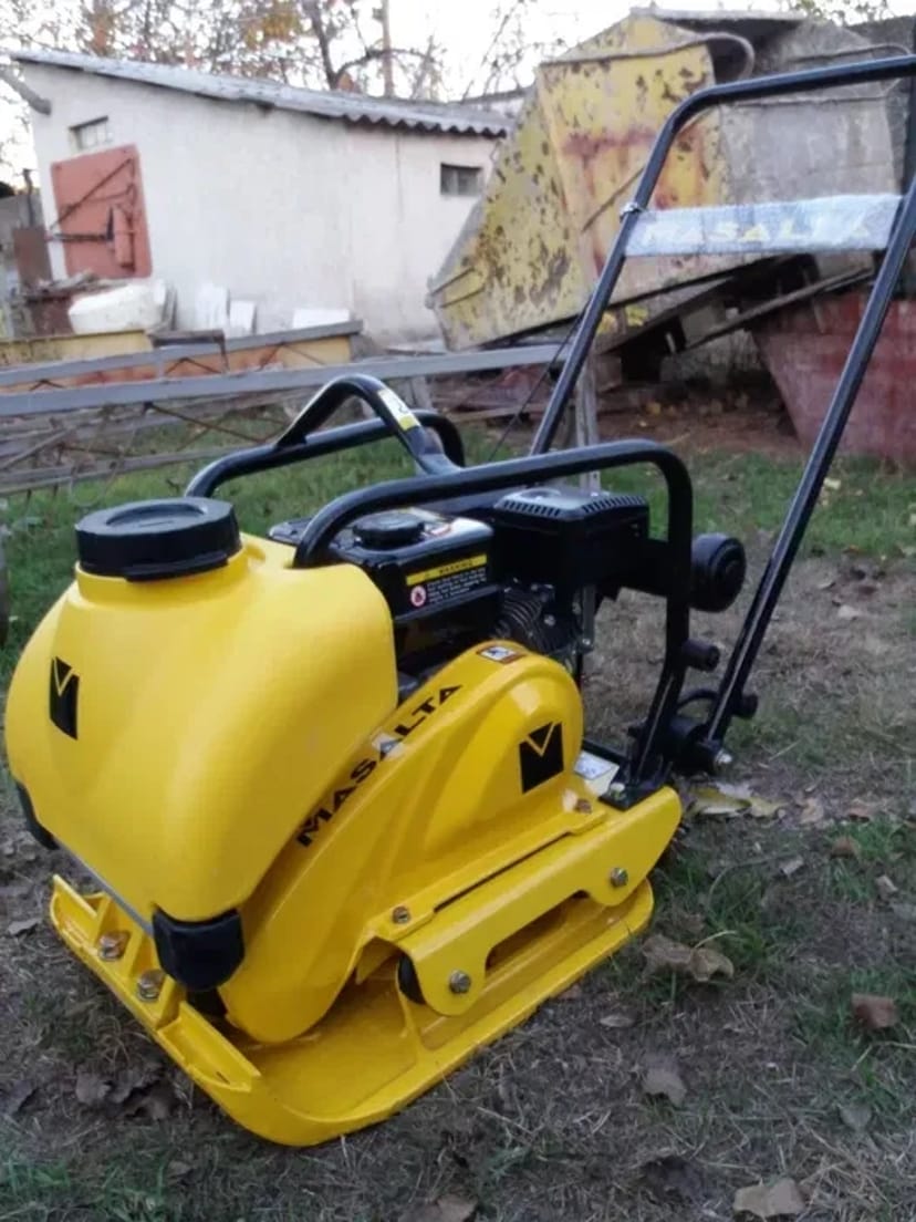 Бензоінструмент у Вінниці