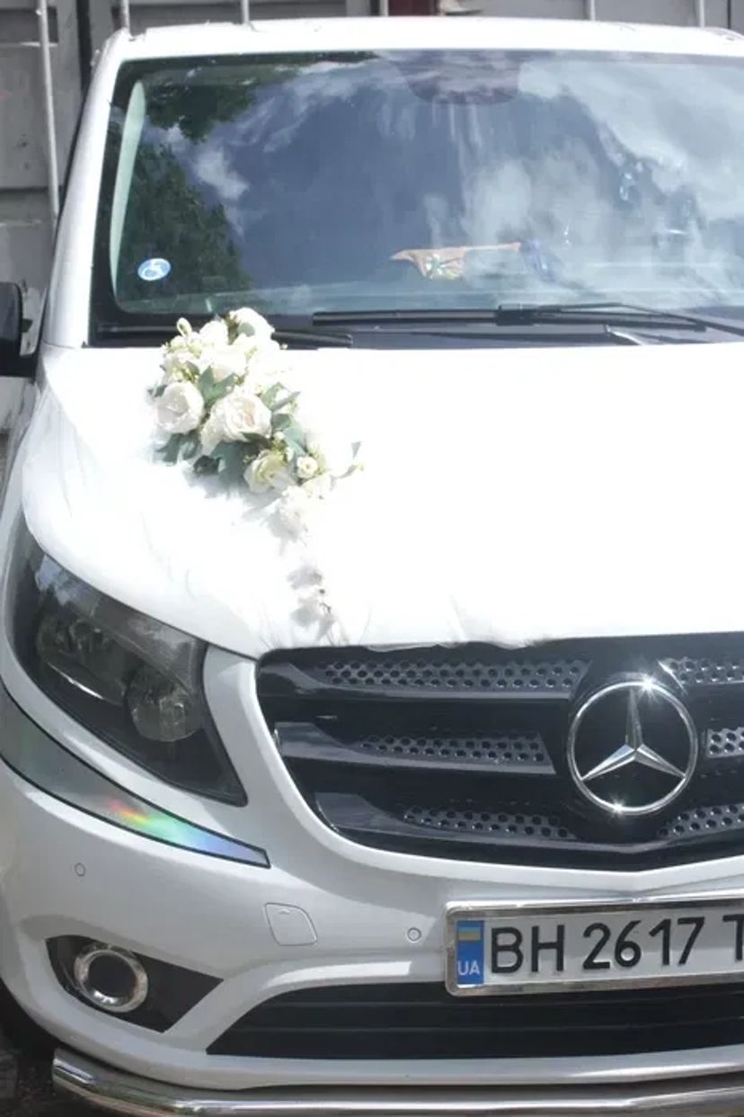 Авто Mersedes Vito на весілля з водієм, Одеса
