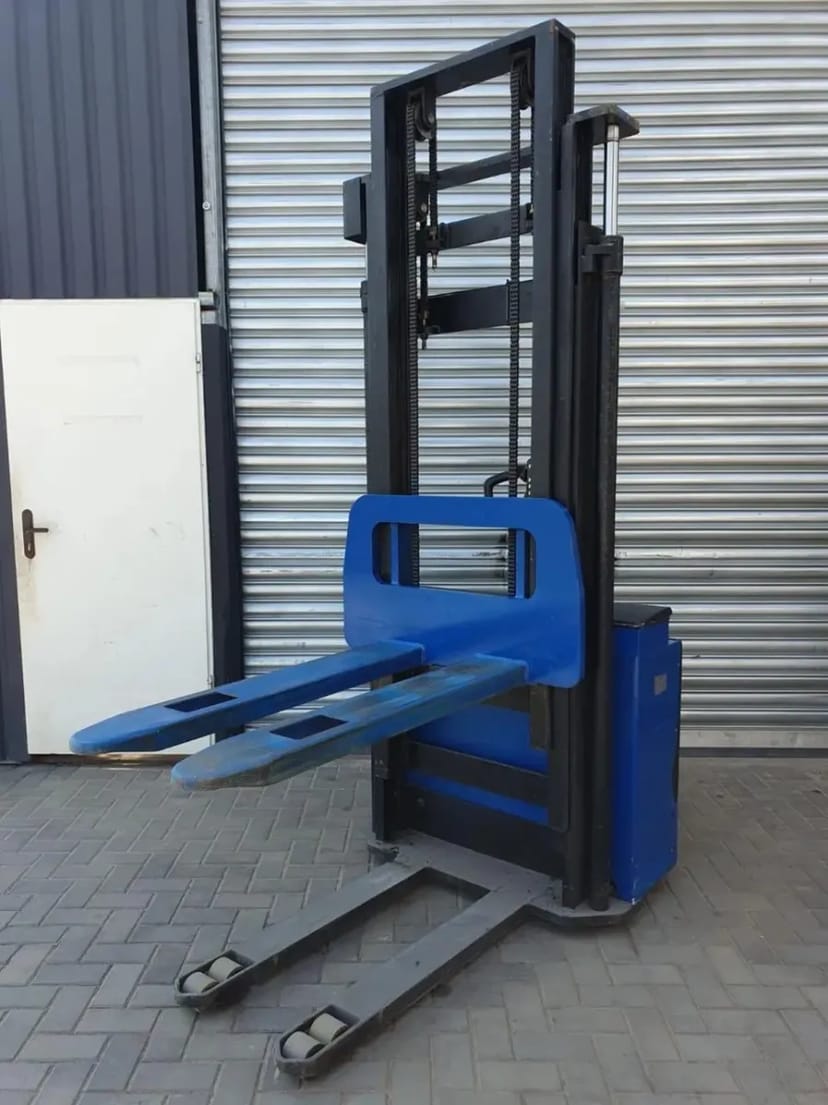 Штабелер електричний Hanselifter CG1646 1.6т