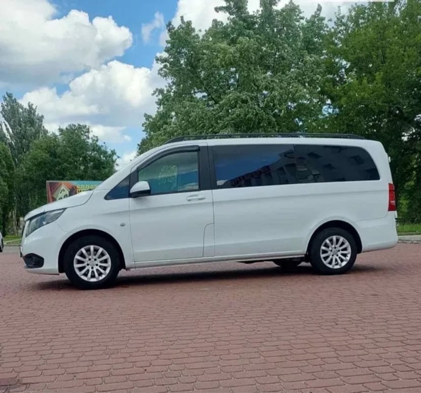 Замовлення Mercedes Vito. Шкіряний, комфортний салон