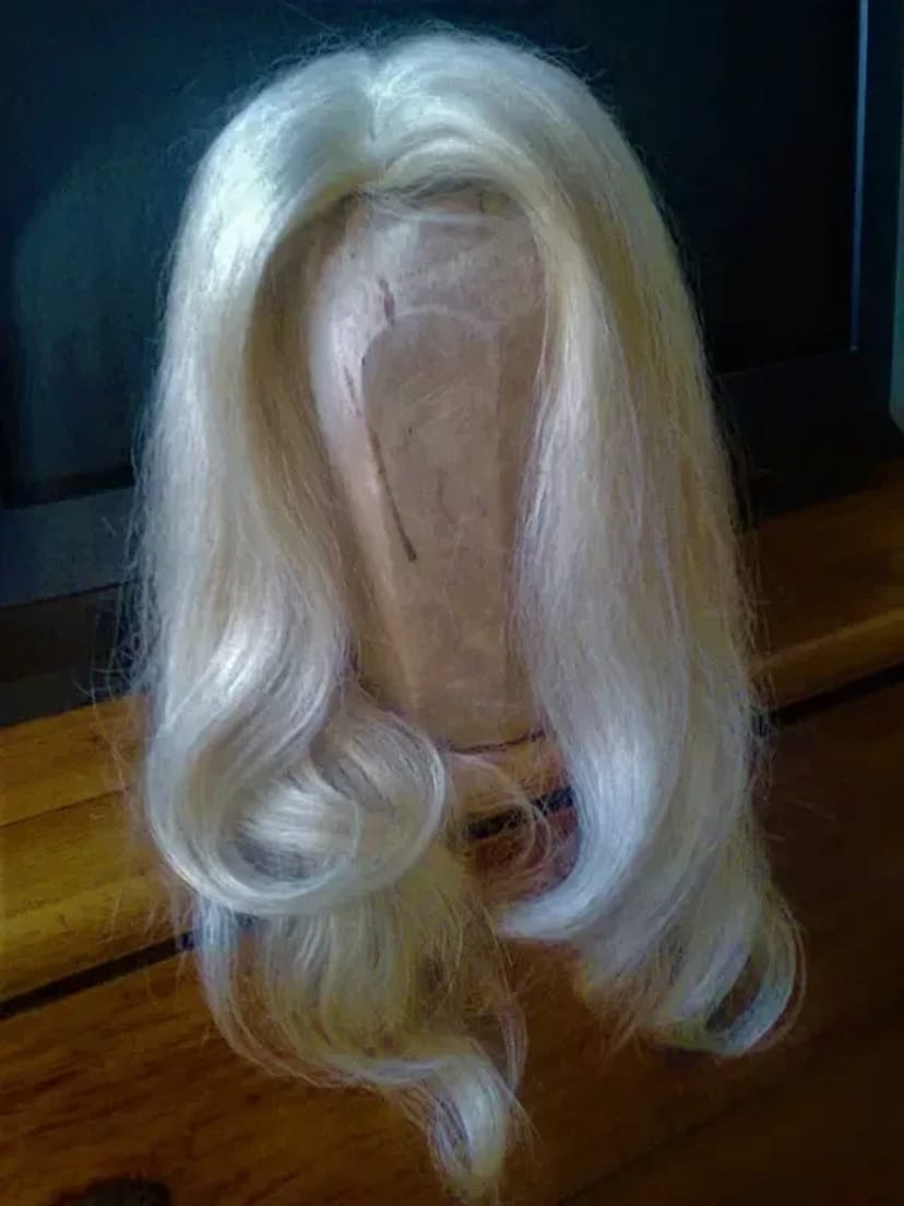 Виготовляємо перуки,накладки,пасма,шиньони натуральні.