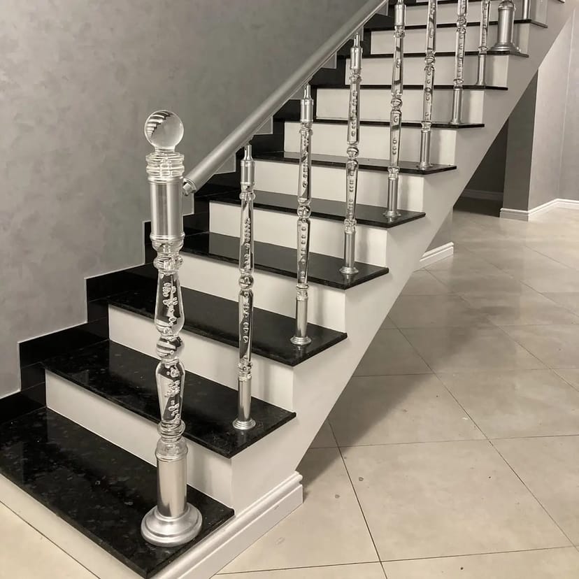 Виготовлення гранітних сходів на замовлення, оздоблення сходів, ґанок із граніту