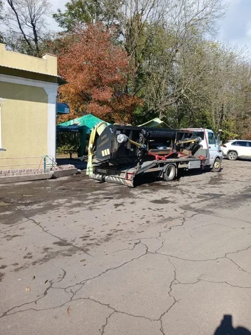 Евакуатор 24/7 по всій Україні для швидкого та безпечного перевезення