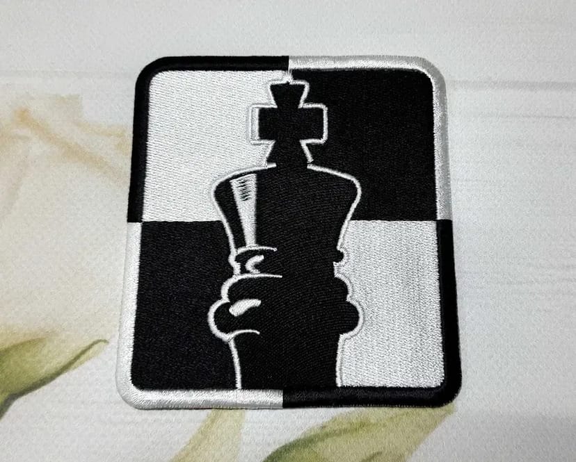 Комп'ютерна вишивка на виробах, нашивки, шеврони