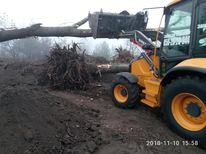 Екскаватора навантажувач, мініекскаватори.