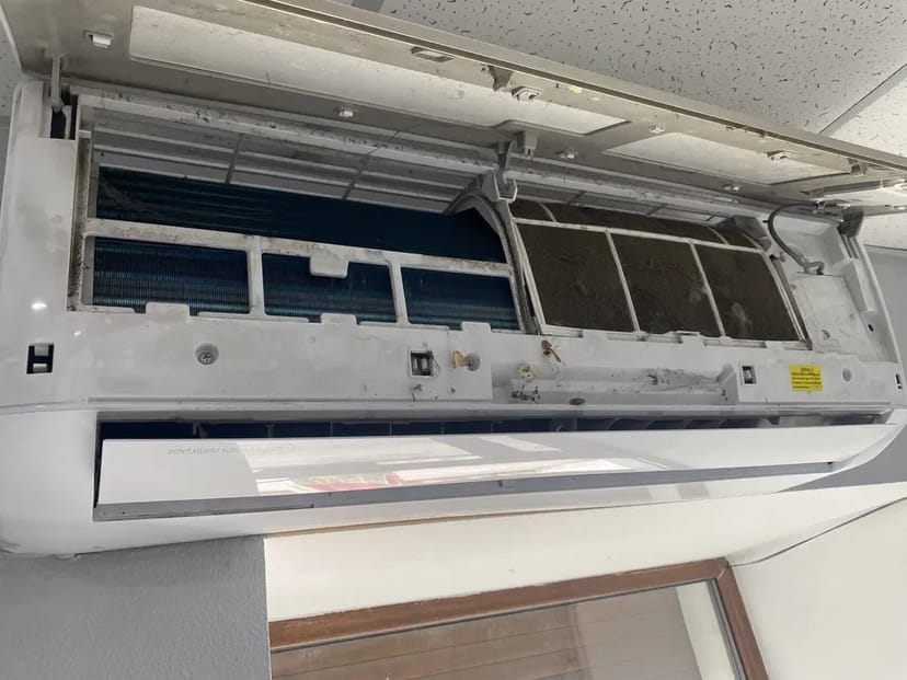 Комплексне обслуговування кондиціонерів: монтаж, ремонт, глибока чистка й якісна дозаправка