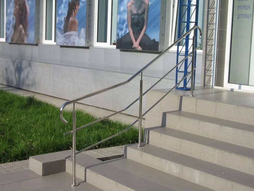 Поручні, перила, бассейне обладнання з нержавіючої сталі