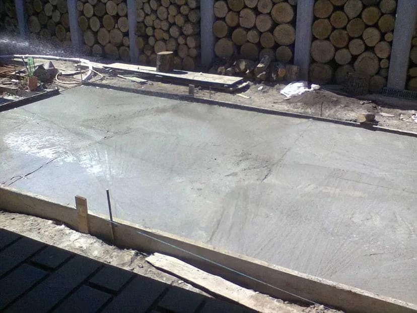 Бетонування майданчиків. Бетонные работы