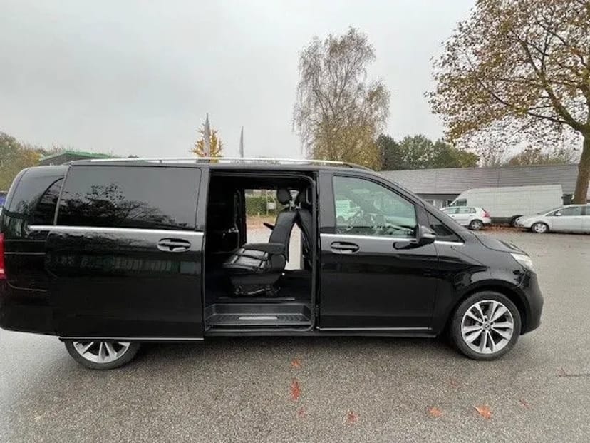 Приватний трансфер в Варшаву, Кишинів, Краків, мікроавтобус