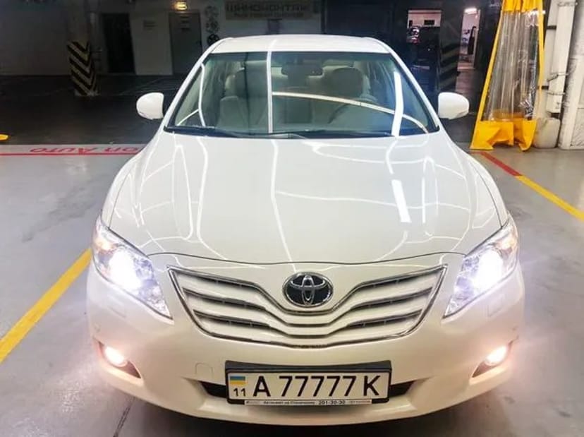 155 Toyota Camry біла V40 авто на весілля 