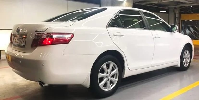 155 Toyota Camry біла V40 авто на весілля 