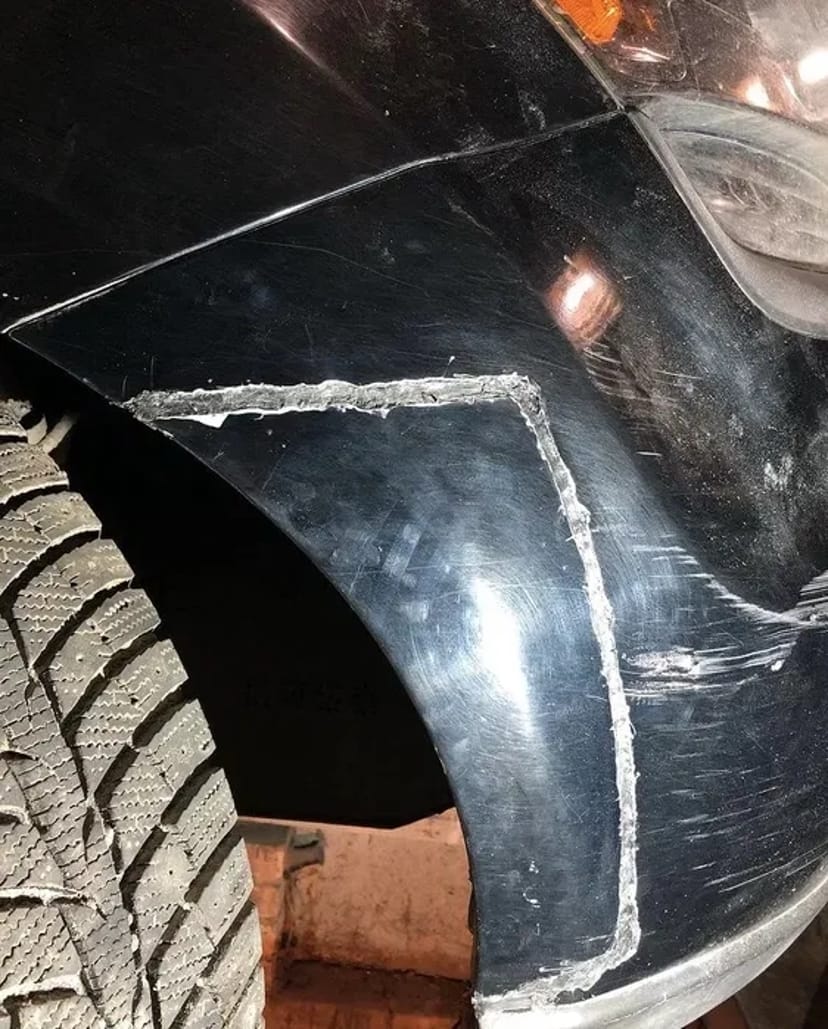 Ремонт бамперів паяння пластику будь-якої складності 211 грн.