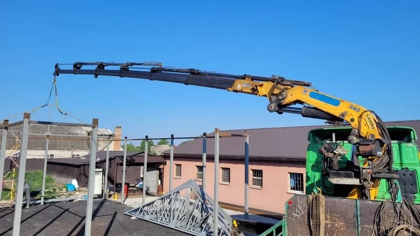 Професійні Послуги Маніпулятора — Ваш Вантаж під Контролем!