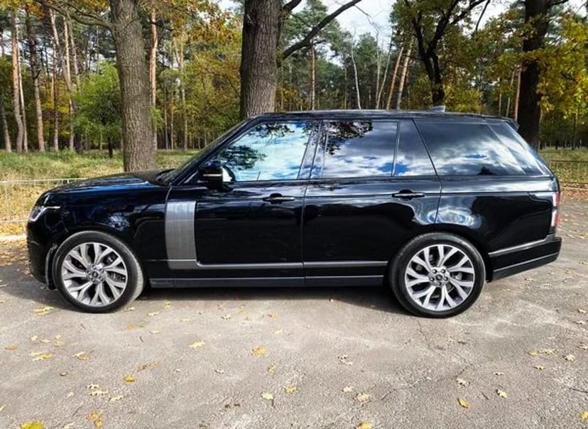 224 Range Rover Vogue чорний на весілля