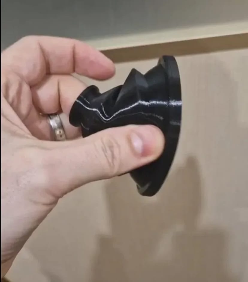 3D друк різними матеріалами пластичними та не пластичними