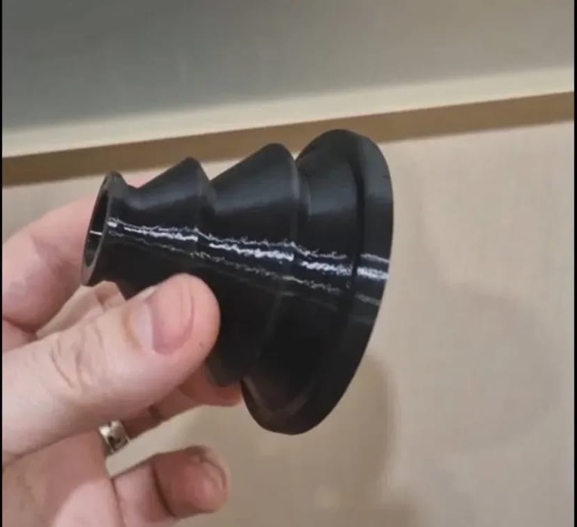 3D друк різними матеріалами пластичними та не пластичними