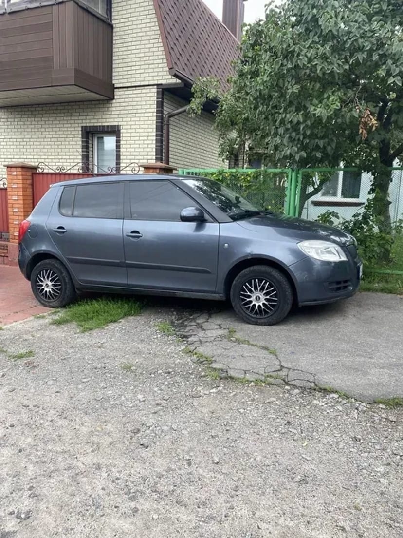 Авто під таксі гарний стан
