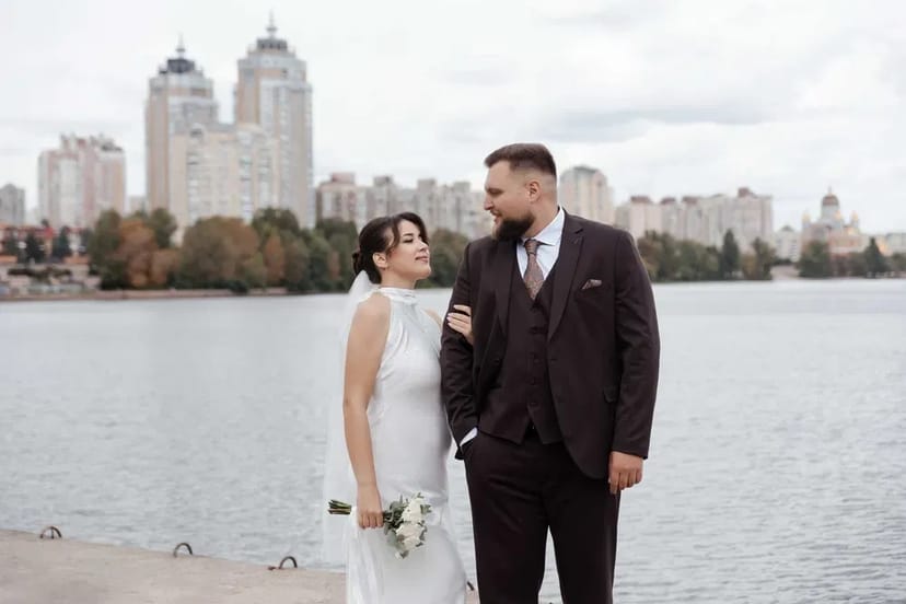 Професійна фотозйомка весіль та сімейних історій у Києві: щирі емоції у кожному кадрі!