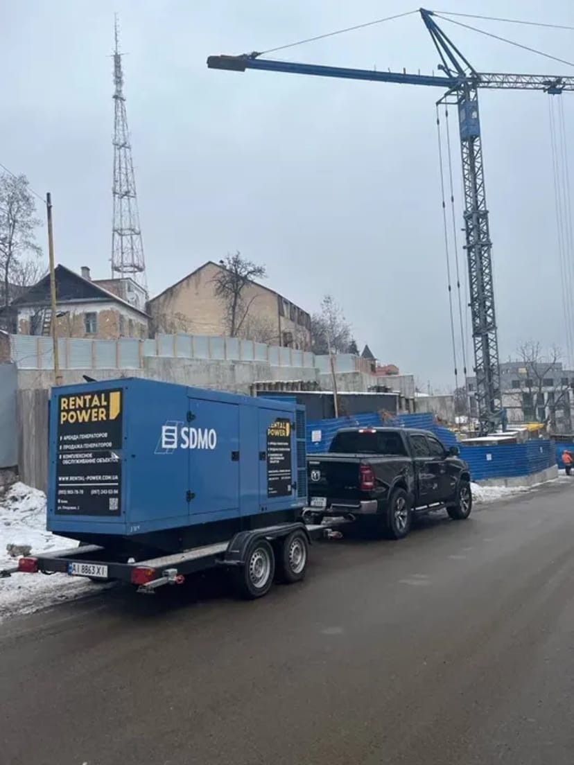 Дизельни генераторі , електростанції