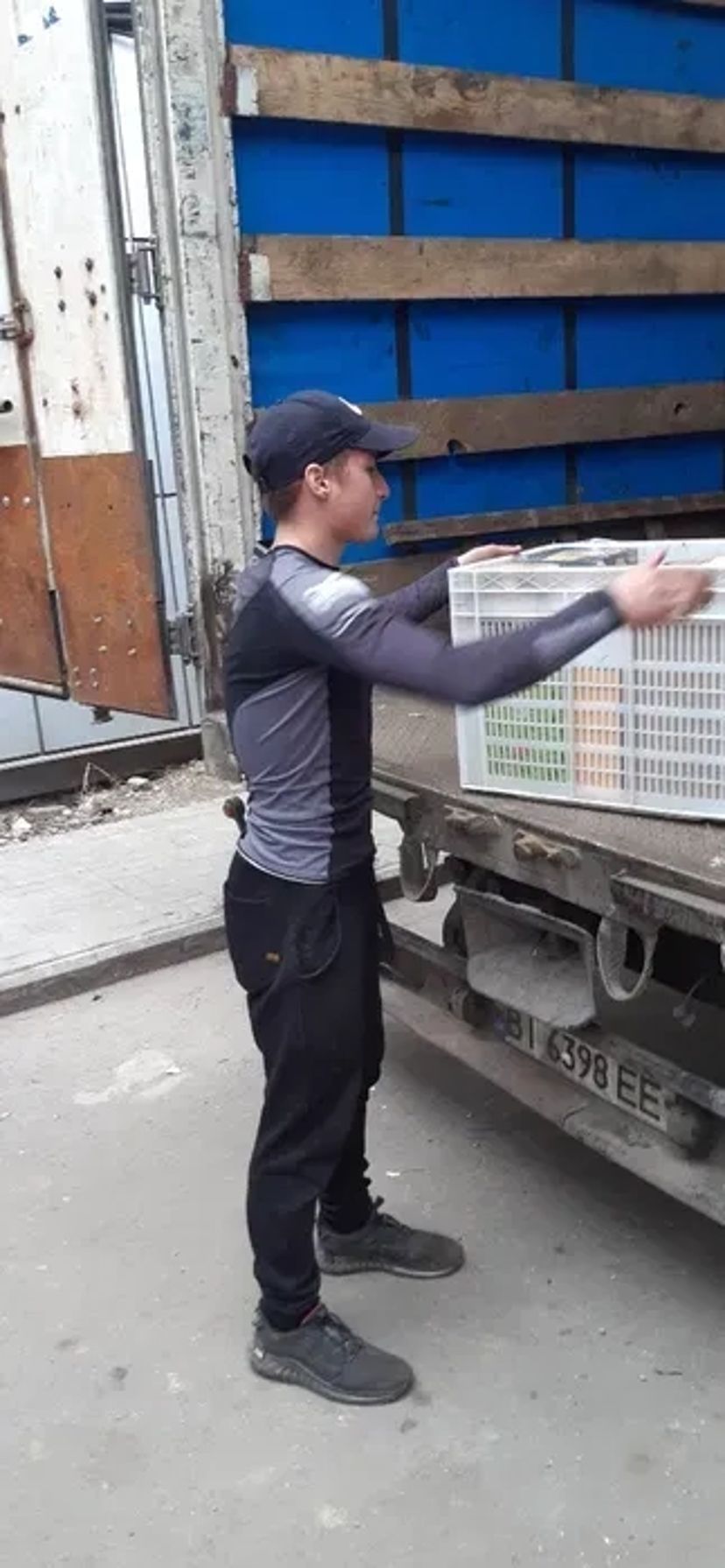 Вантажоперевезення Недорого: Надійні та Швидкі Вантажні Перевезення по Місту та Міжмісту!