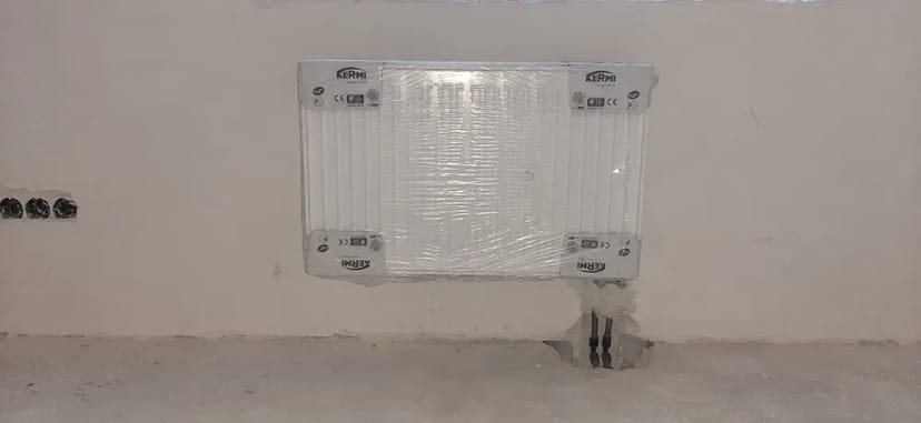 Заміна радіаторів встановлення труб опалення поміняти батарею опалення