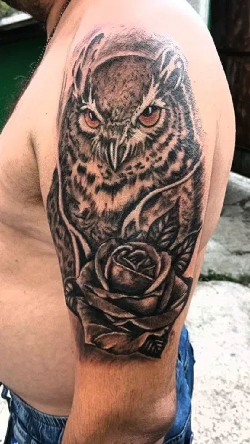 Тату у Днiпрi. Скидки до 30%. Перекриття партаку. Татуиров