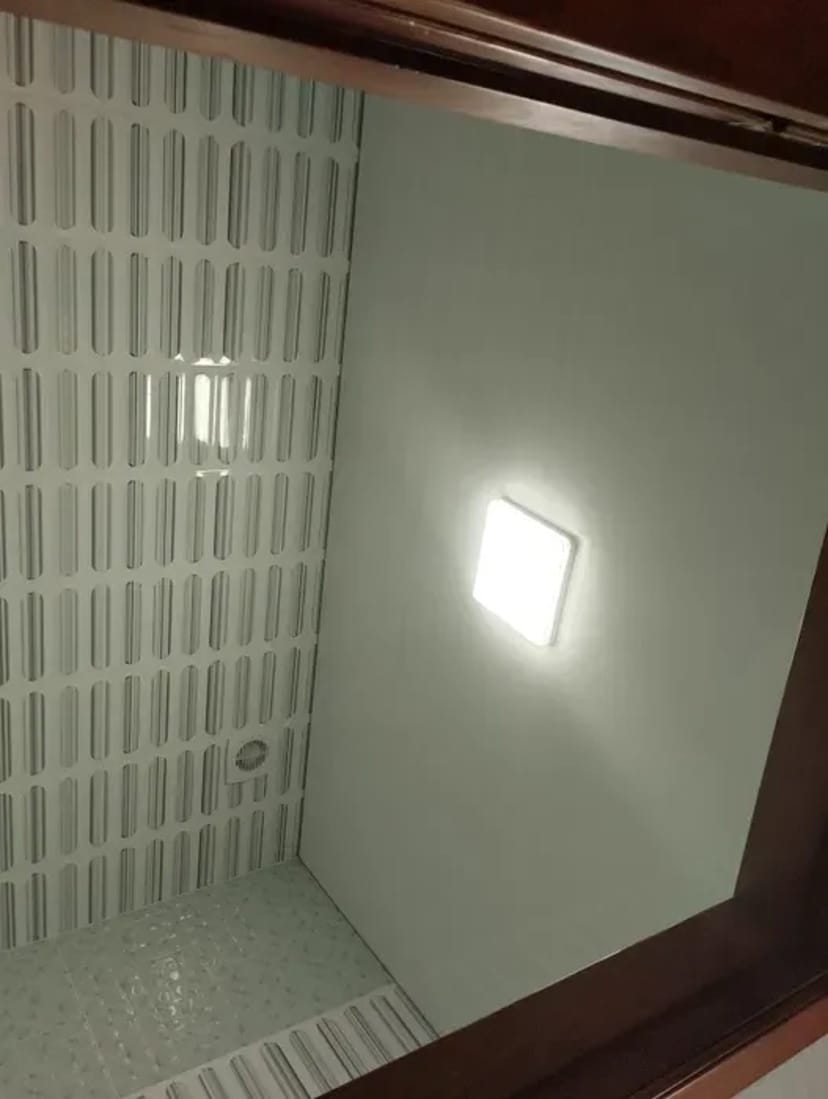 Натяжні стелі (Натяжные потолки),всі види будівельних робіт